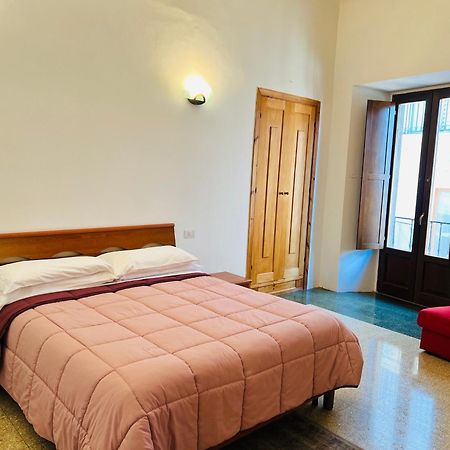 Regina D'Aragona Casa Vacanze Sulmona Buitenkant foto