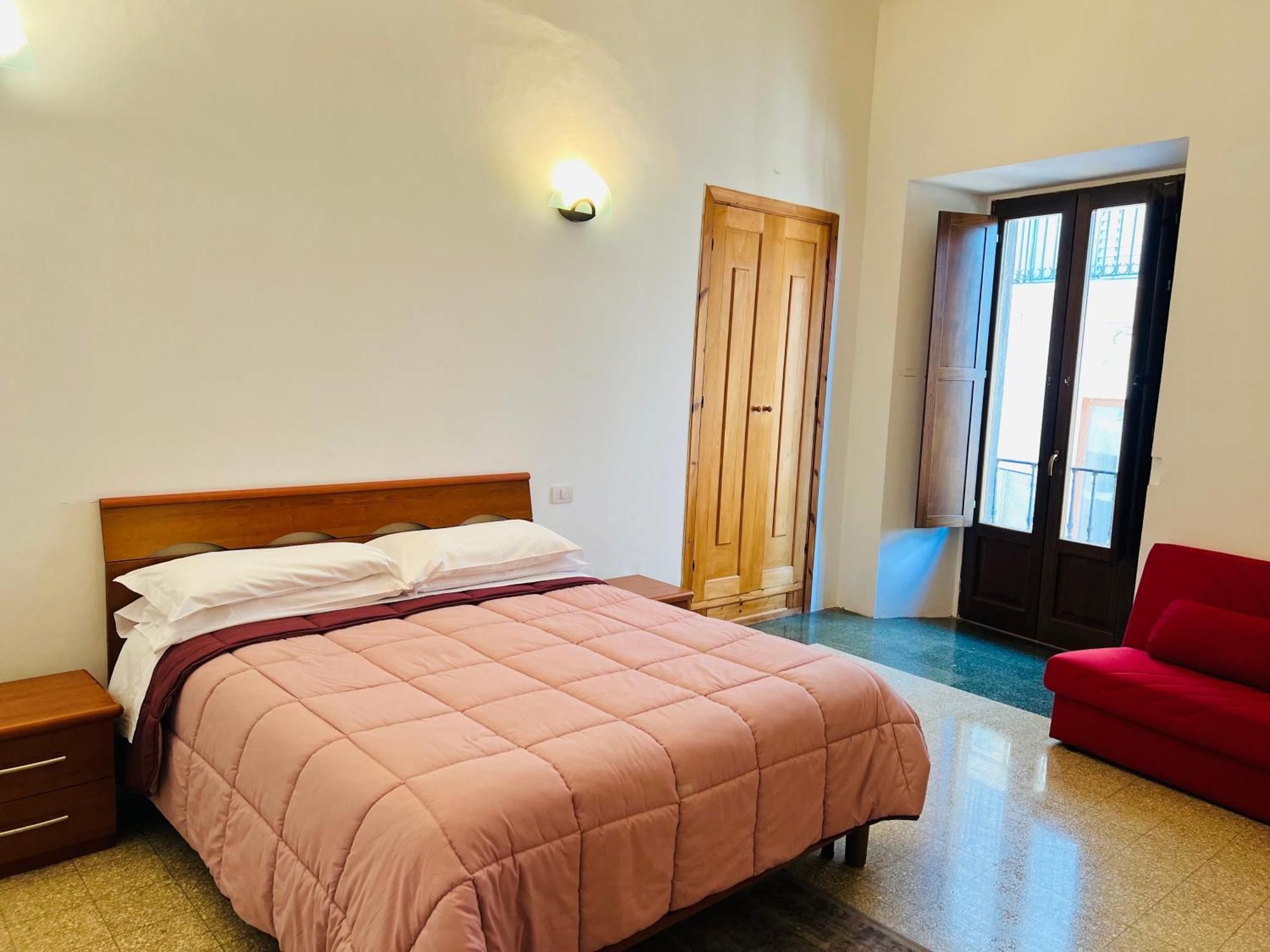 Regina D'Aragona Casa Vacanze Sulmona Buitenkant foto